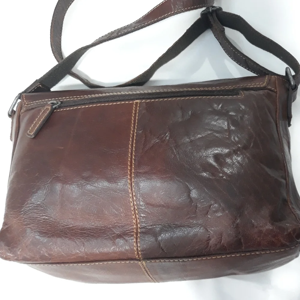Jack Georges Vintage Genuine Leather Classic Brown Messenger/Crossbody Bag